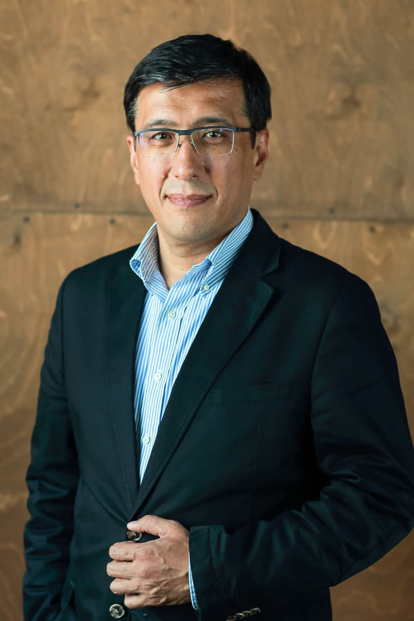 “Барчамиз қалбан космонавтмиз”- Зафар Ҳошимов