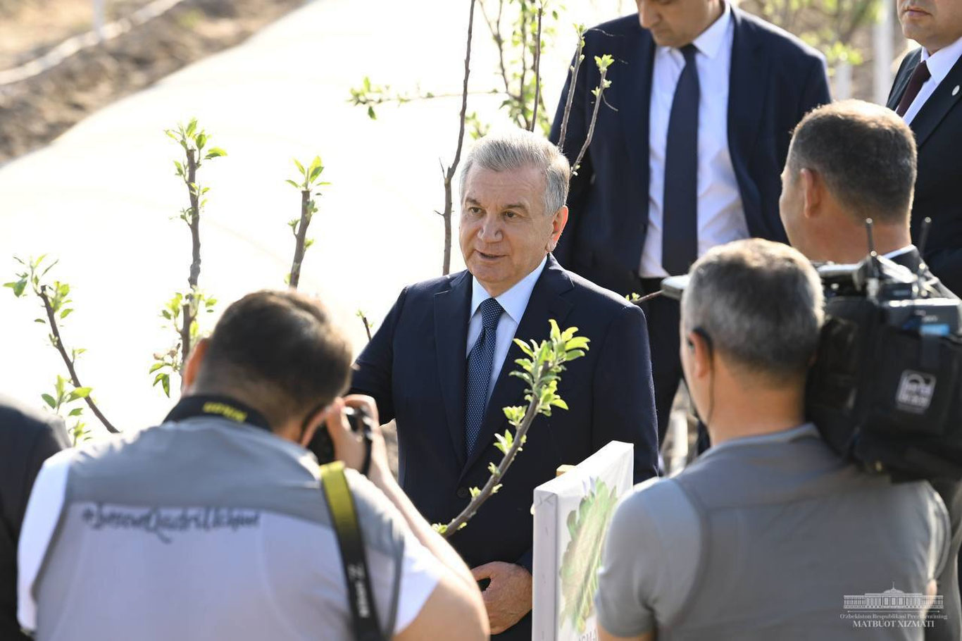 Шавкат Мирзиёев хоразмлик фермерлар билан учрашди