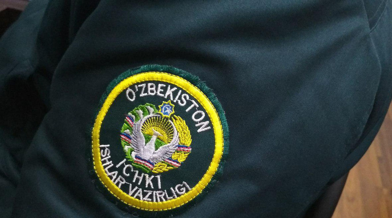 Buxoroda ichki ishlar organi xodimlari niqobi ostida tovlamachilik qilgan jinoiy guruh ushlandi