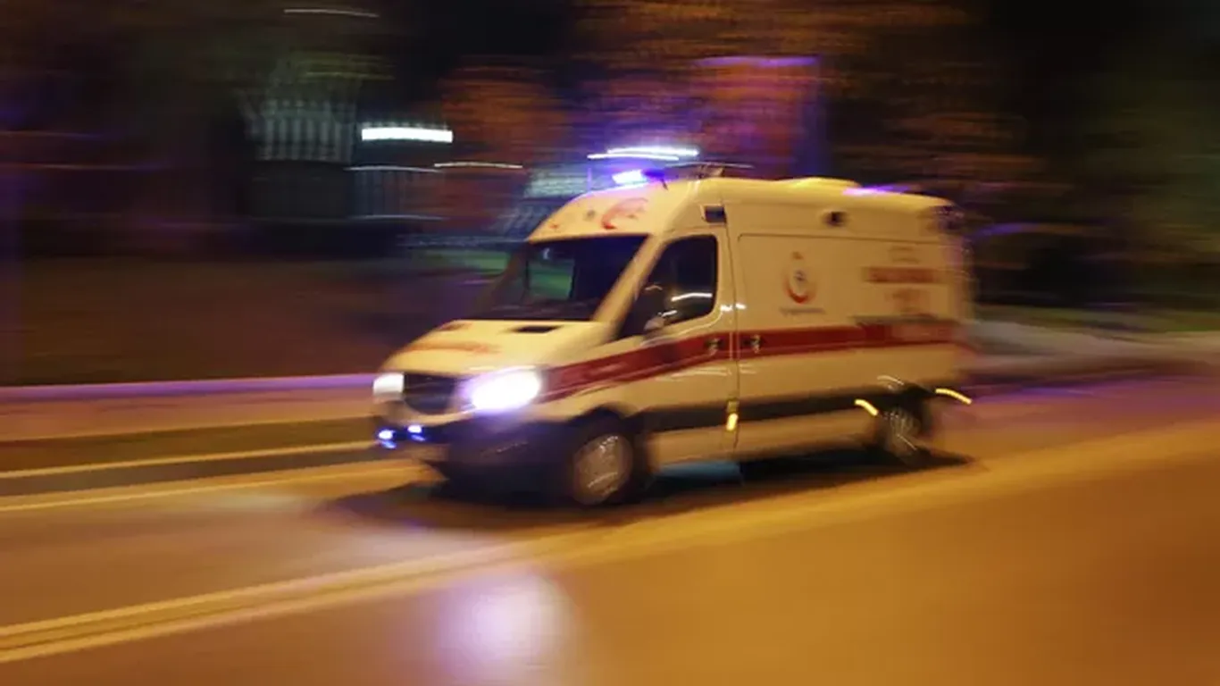 Turkiyada ichida sayyohlar bo‘lgan 2 ta avtobus YTHga uchradi