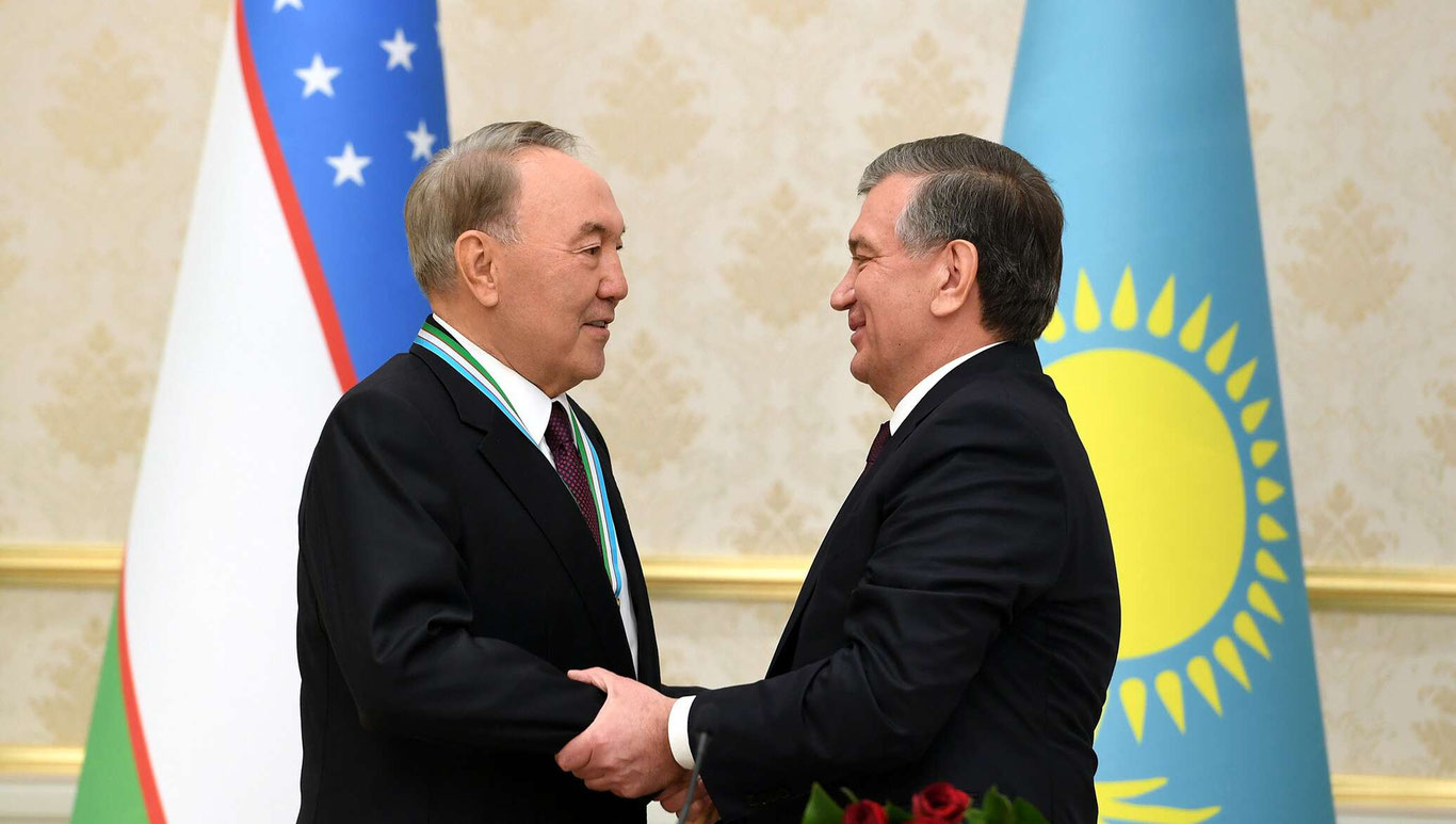 Shavkat Mirziyoyev Nursulton Nazarboyev bilan telefonlashdi