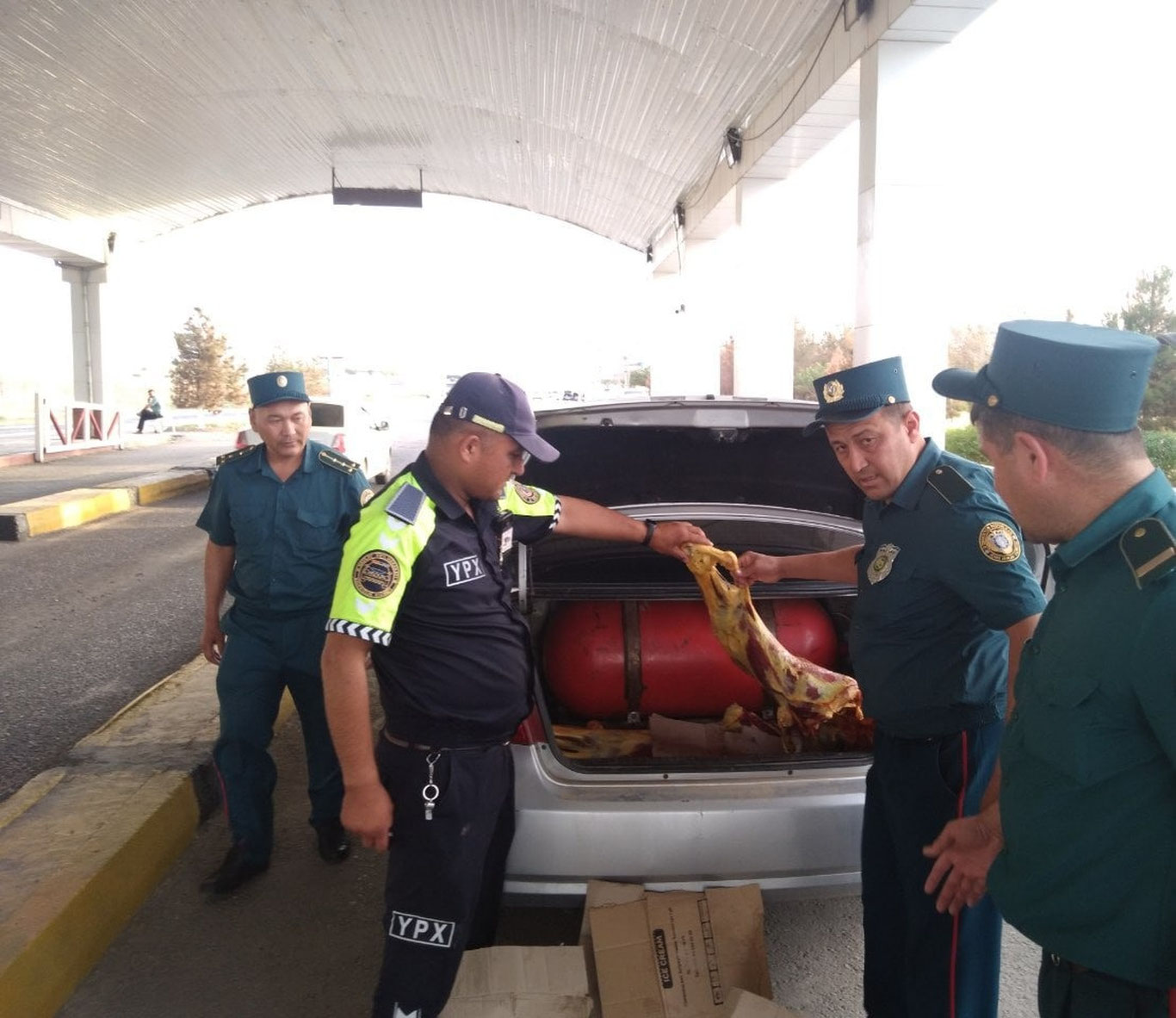 Ko‘kdalada kelib chiqishi nomaʼlum go‘sht ortilgan Lacetti to‘xtatib qolindi