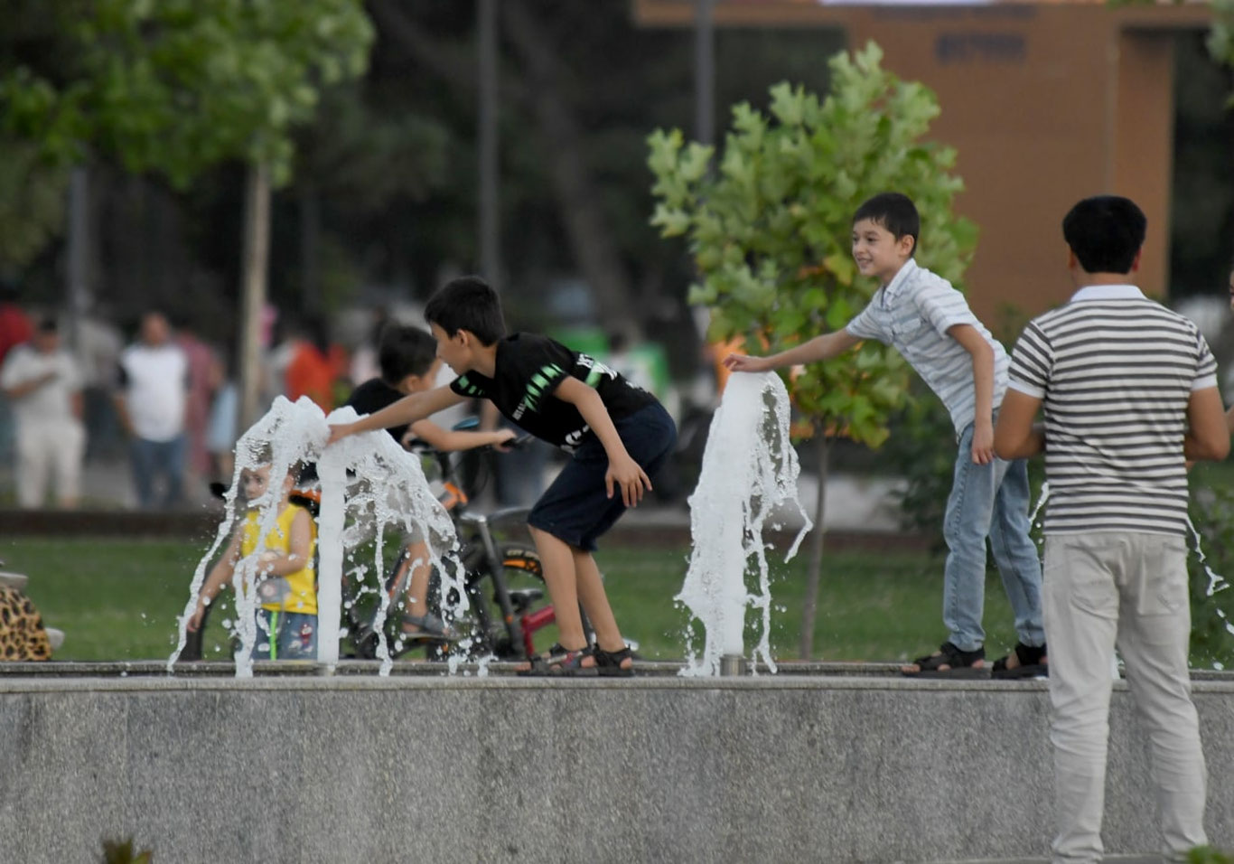 Ҳафта давомида кузатиладиган об-ҳаво маълумоти эълон қилинди