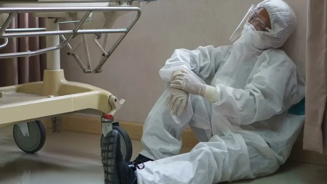 2030 йилга бориб дунёда тиббиёт ходимлари етишмайди—ЖССТ