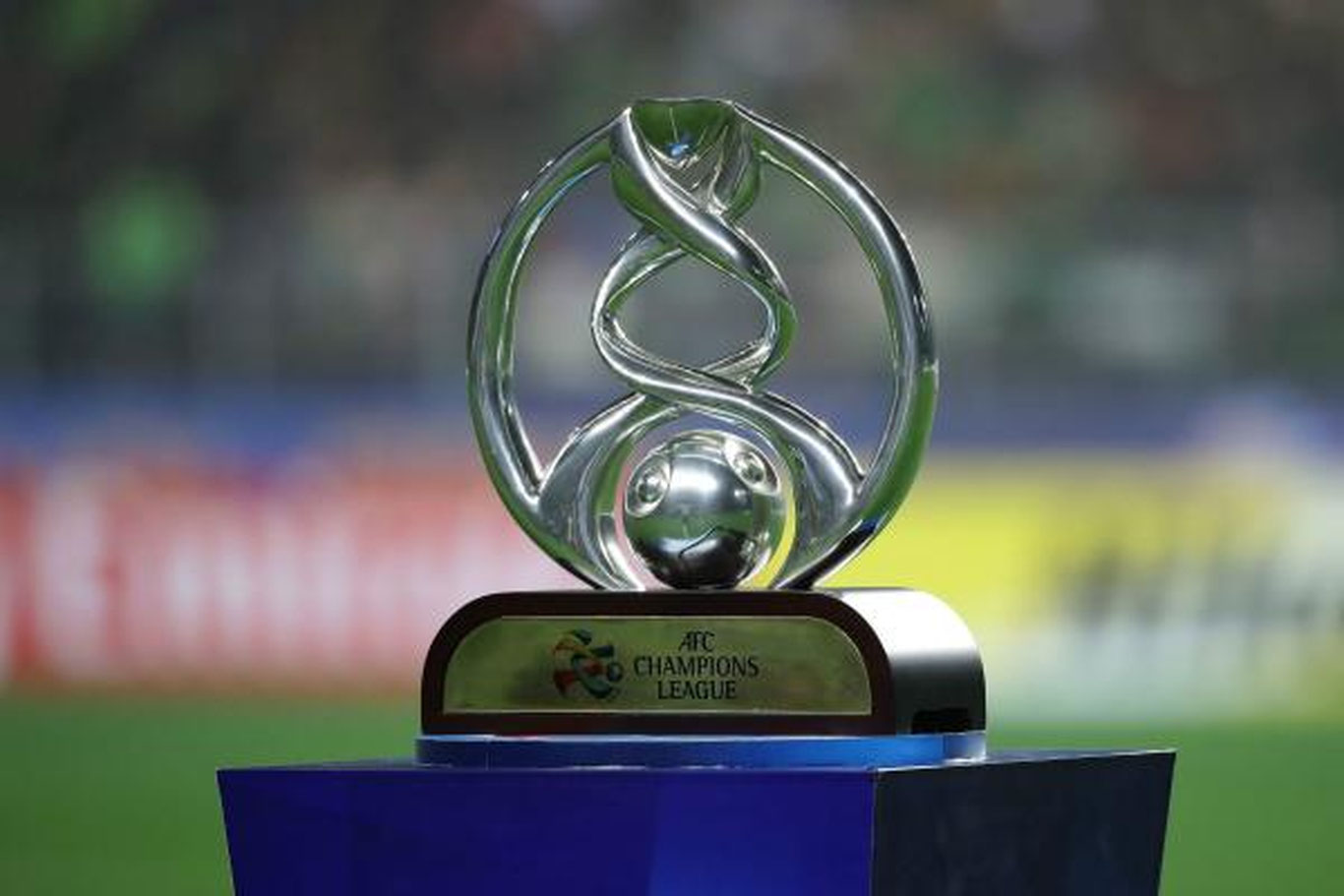 Бензема ва Неймар Ўзбекистонга келади