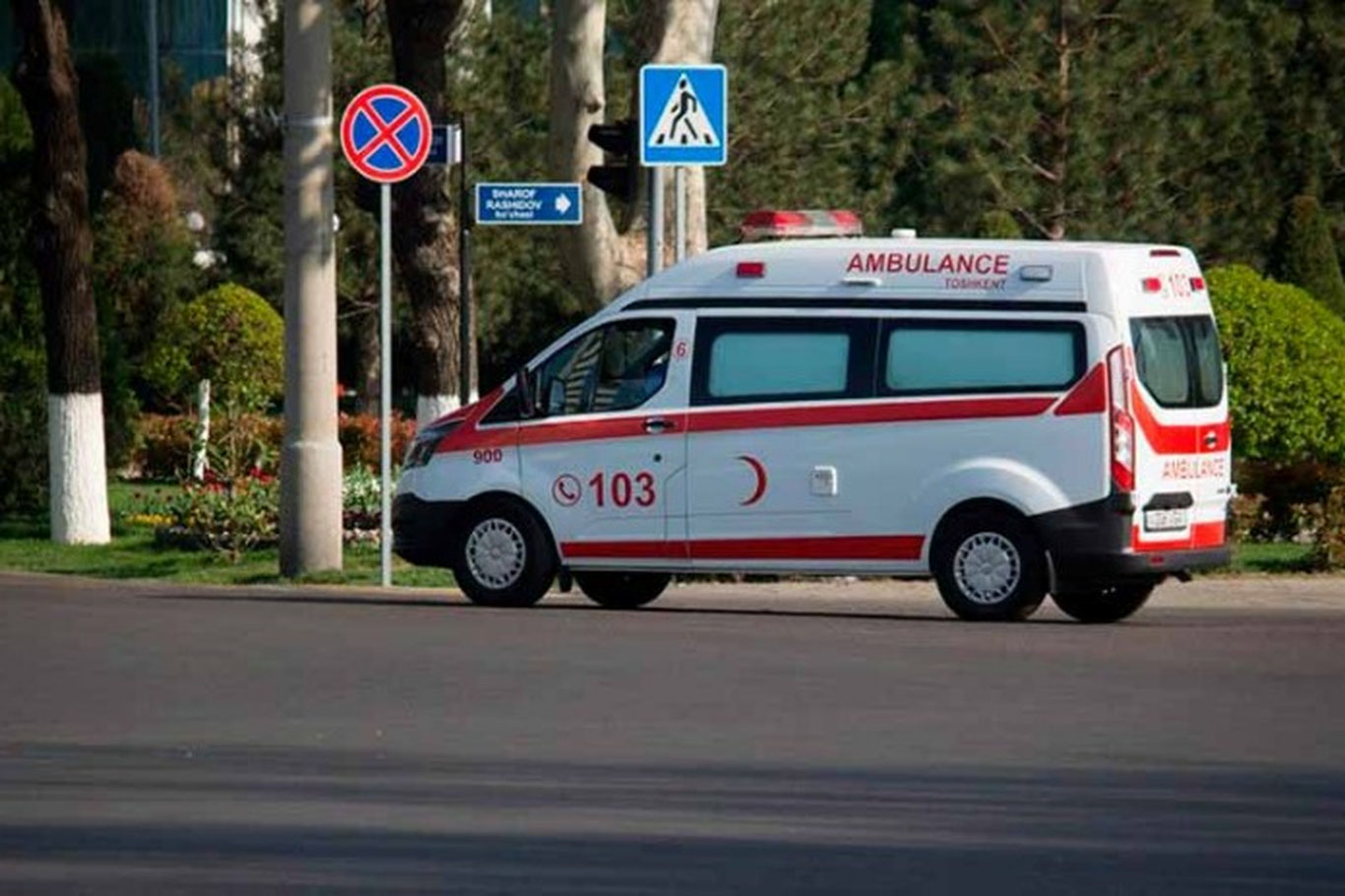 Суд мажлисига қатнашиш учун келган фуқаро вафот этди