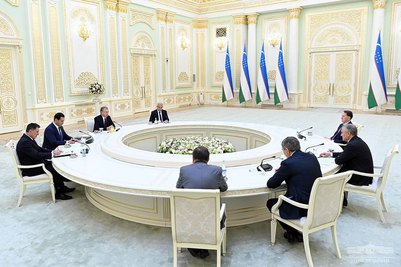 Shavkat Mirziyoyev Rossiya Davlat Dumasi Raisi bilan uchrashdi