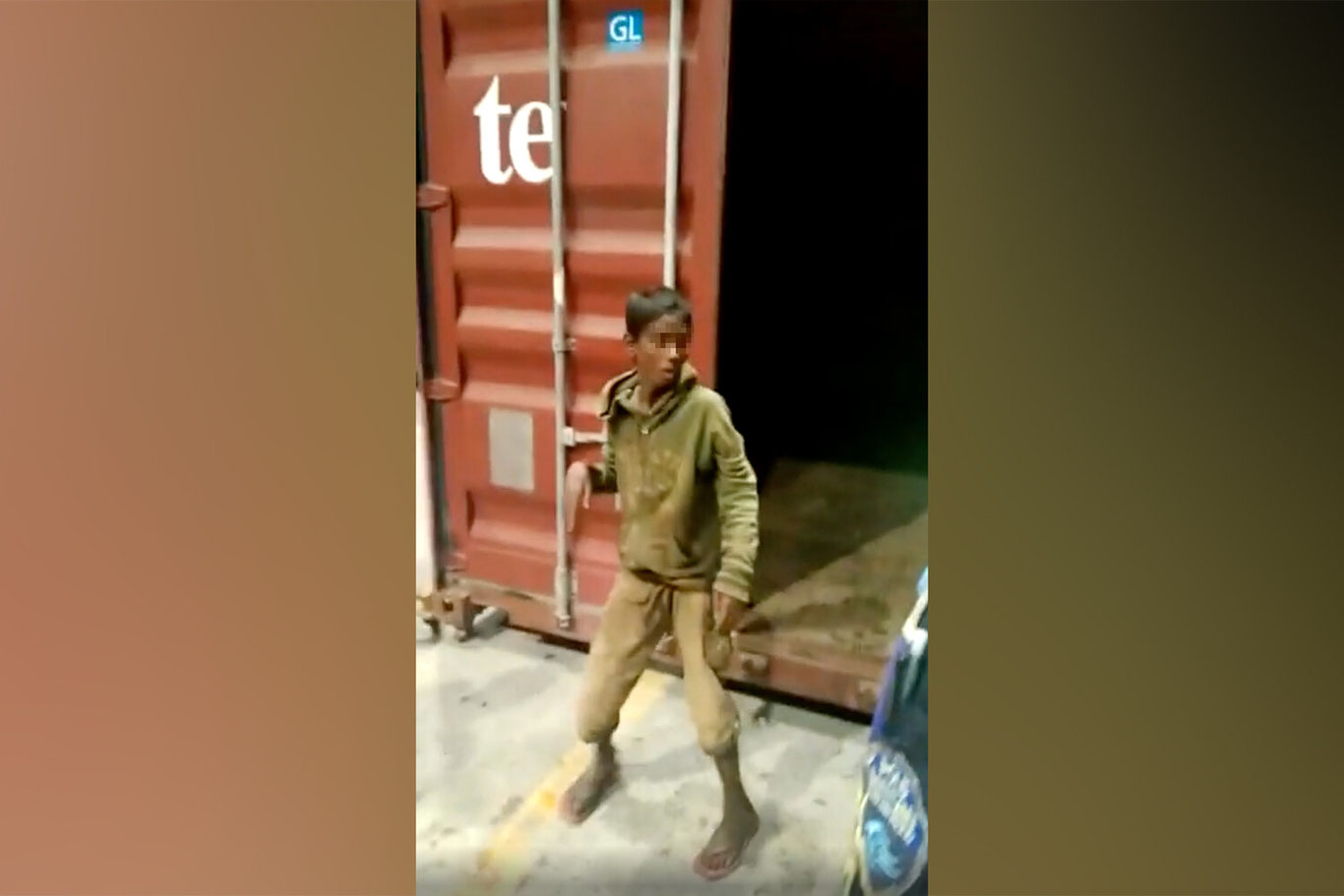 Berkinmachoq o‘ynayotgan bola tasodifan boshqa davlatga suzib ketdi