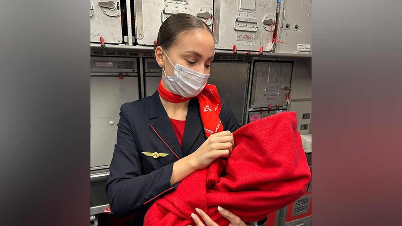 Парвоз вақтида фарзанд дунёга келди