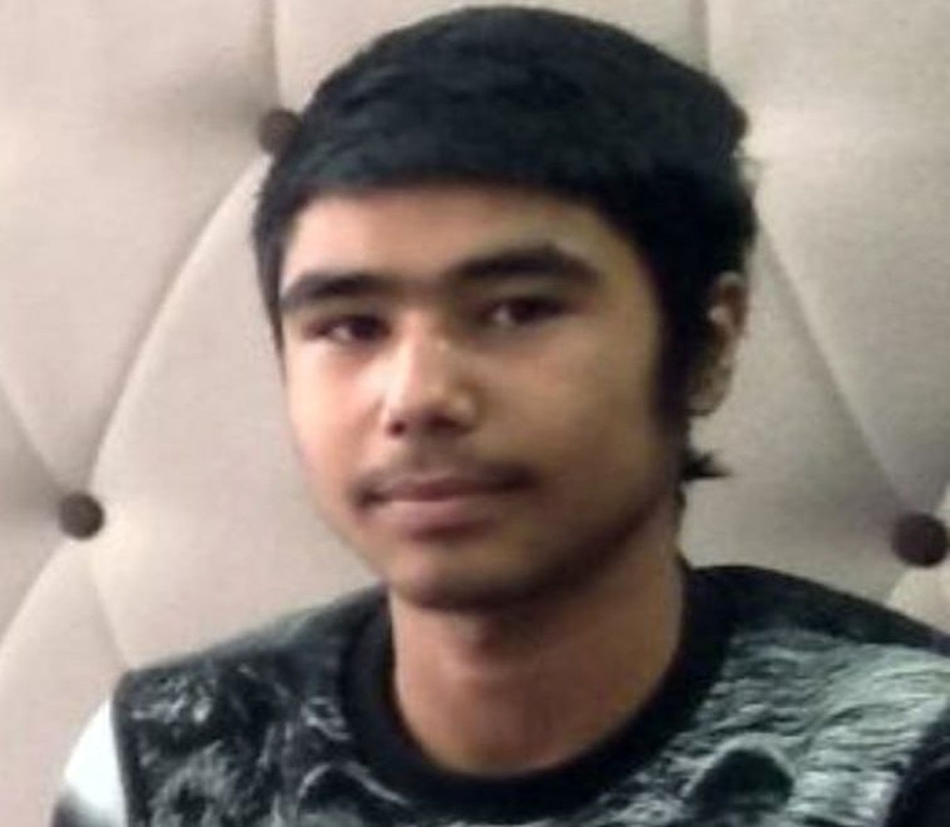 Икки ярим йил аввал йўқолган бола қидирувга берилди