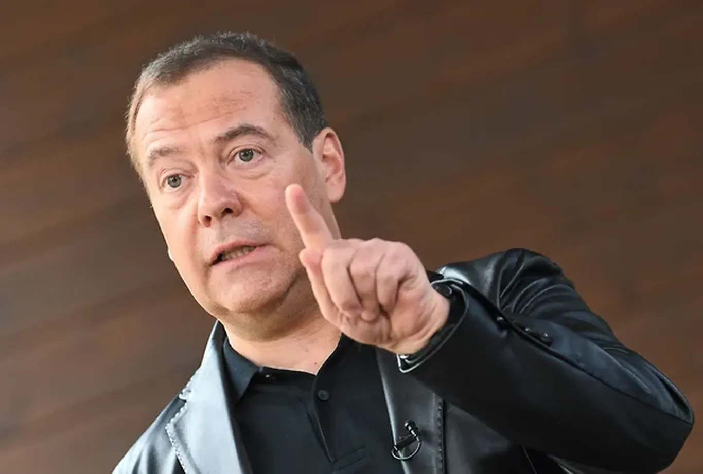 Kerak bo‘lsa, Kiyevgacha boramiz – Medvedev