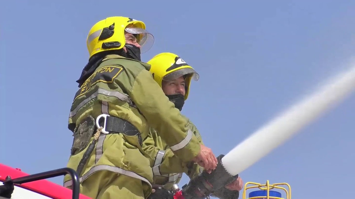 Жиззахда Янги йил арчаси ёниб кетди