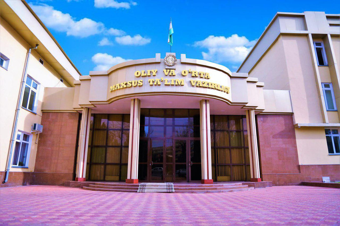 O‘zbekistonda 2 ta institut universitetga aylantildi