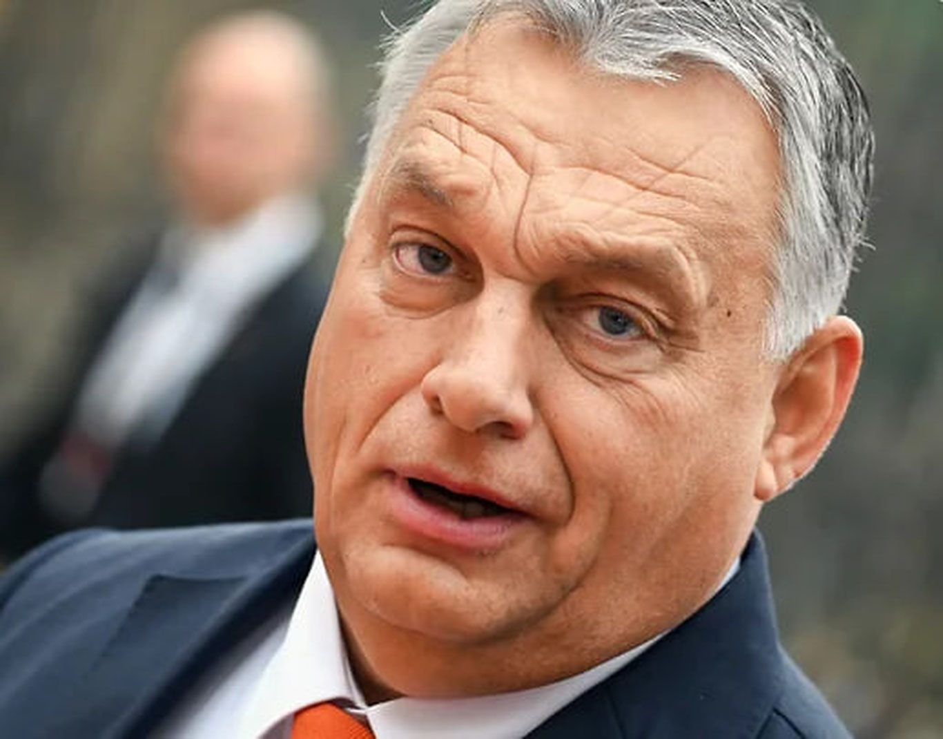 Орбан Ғарбни янги совуқ урушни бошлашда айблади