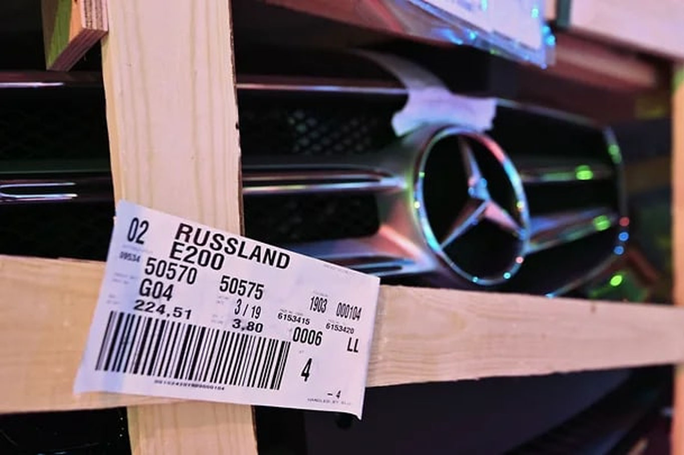 Mercedes-Benz Rossiyadagi aktivlarini sotib yuborishi mumkin