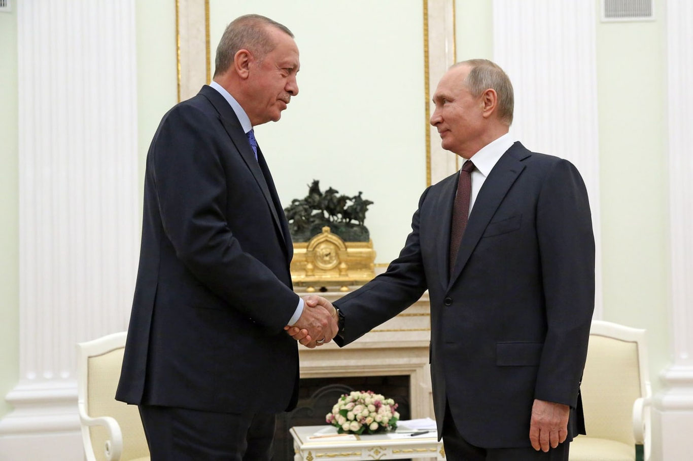 Эрдоған Ғарбнинг Путинга нисбатан муносабатини танқид қилди