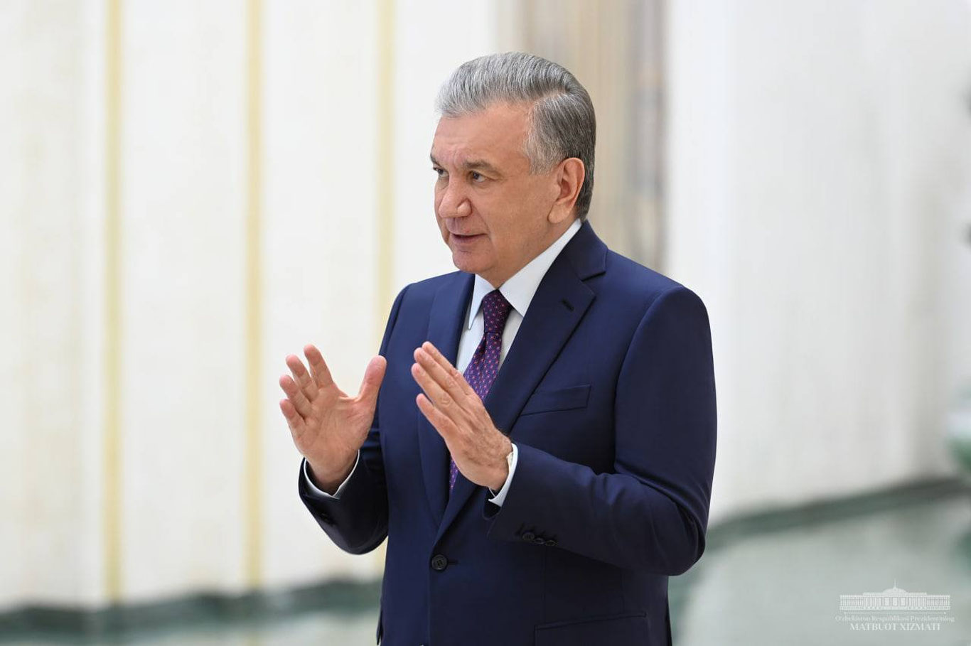Президент уй-жой ва машинасозлик соҳасидаги таннархнинг ошиб кетишига хавотир билдирди