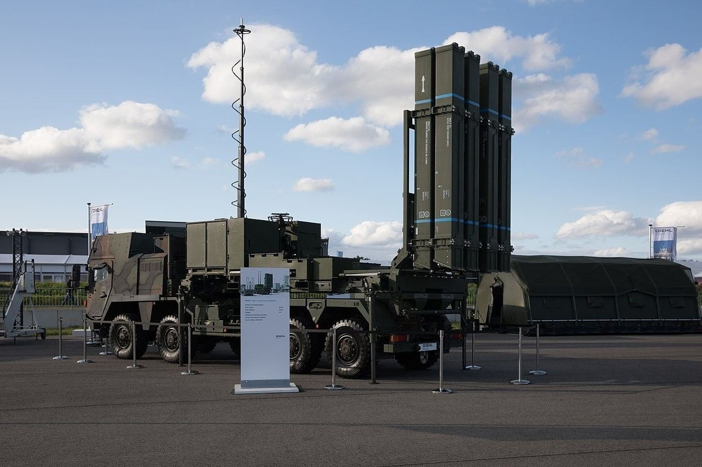 Россия ракета ҳужумлари Украина ҳаво мудофаасини кучайтиришни талаб қиляпти