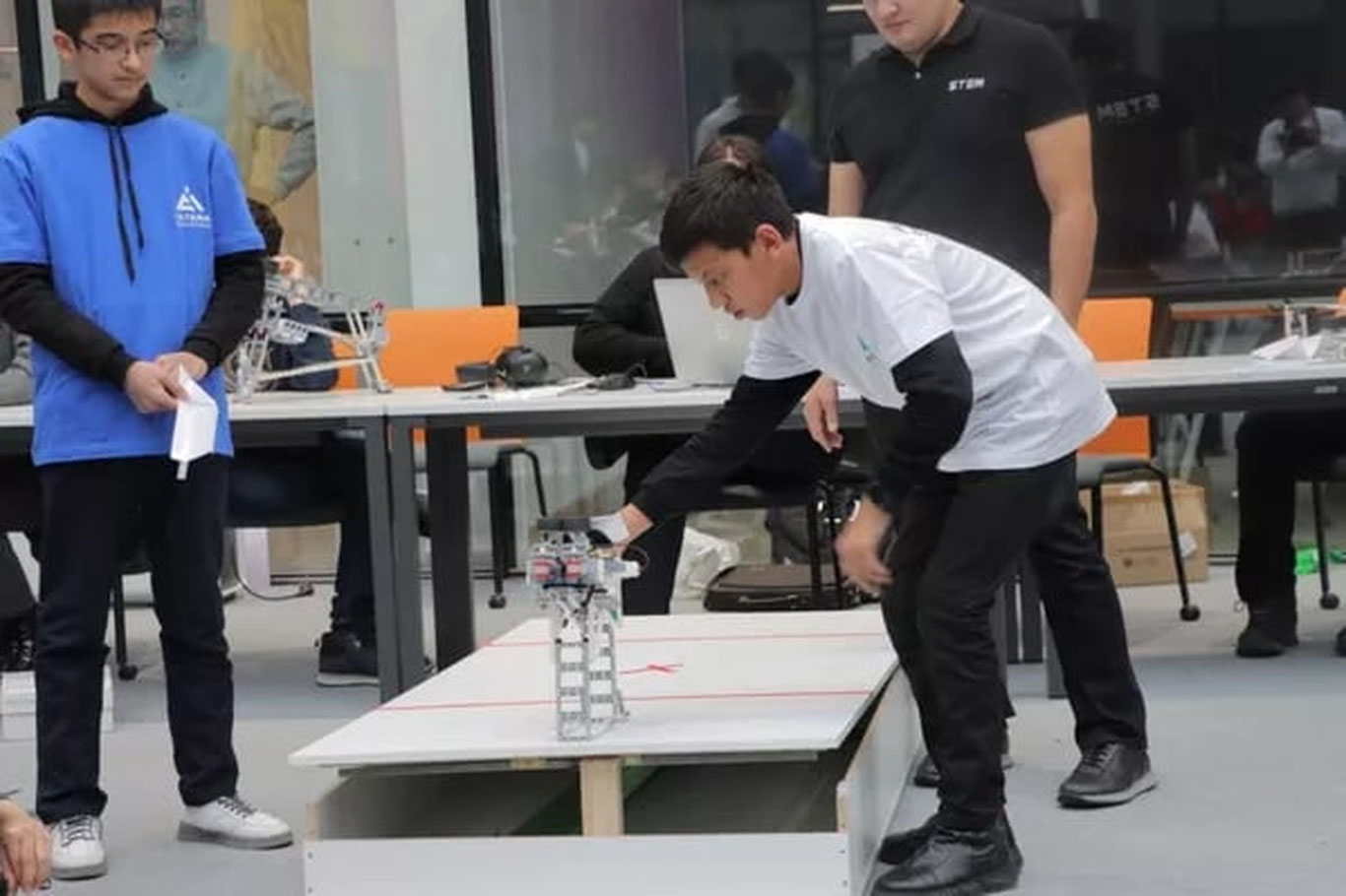 Президент мактаби ўқувчиси халқаро танловда ғолиб бўлди