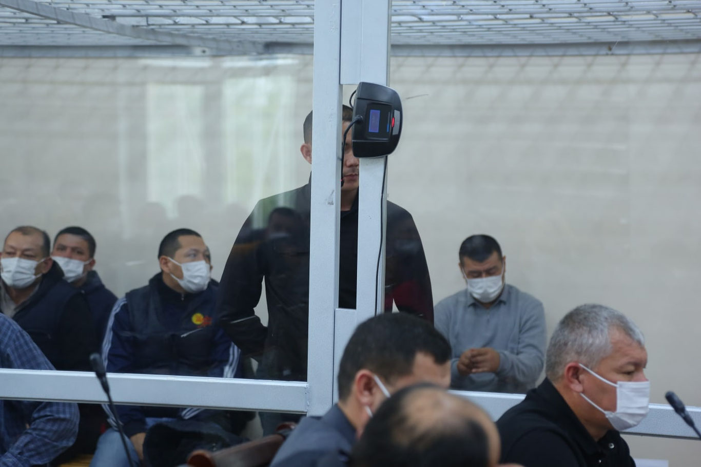 Hukumatni ag‘darish, aeroportni bosib olish va Milliy gvardiyaga hujum…