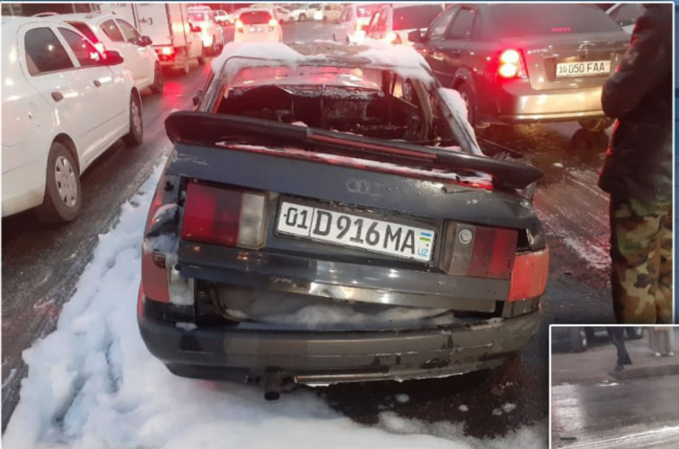 Тошкентда AUDI ёниб кетди