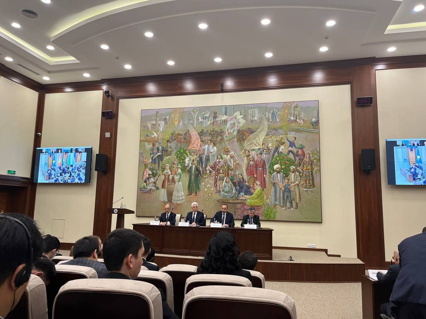 Ittifoqchilik, savdo, transport:  Qosim-Jo‘mart To‘qayevning O‘zbekistonga davlat tashrifi yakunlari muhokama qilindi