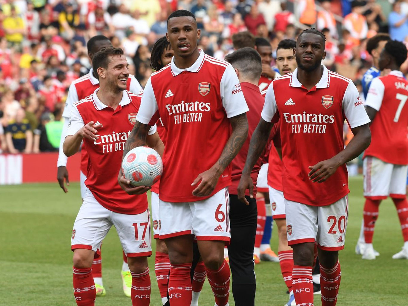 “Arsenal” qoqilishni boshladi