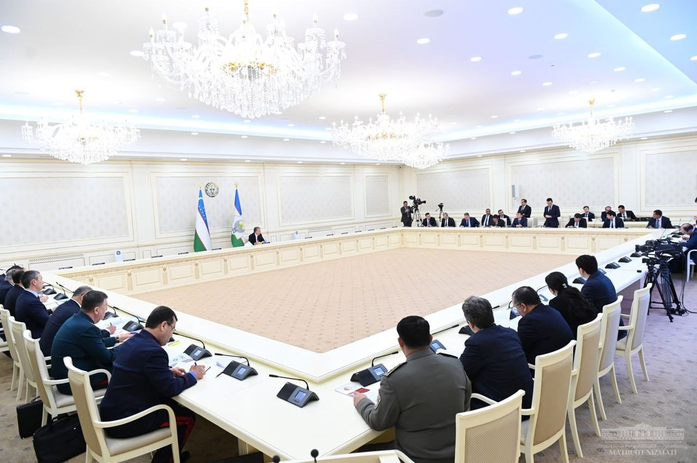 Жиззахда электромобиль ишлаб чиқариш йўлга қўйилади