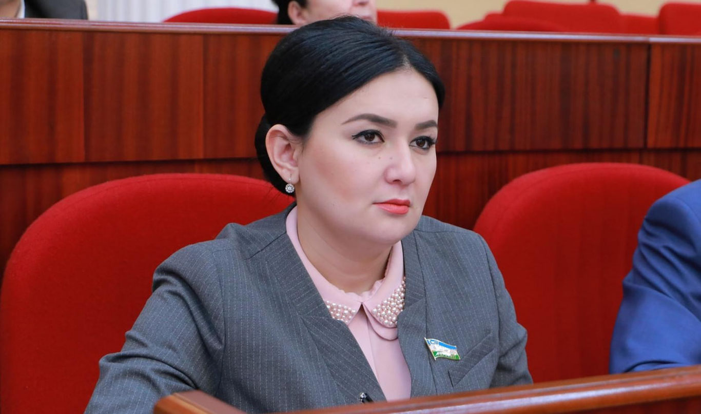 "Сифат неча кун дарс ўтишга эмас, қандай дарс ўтишга боғлиқ" — депутат