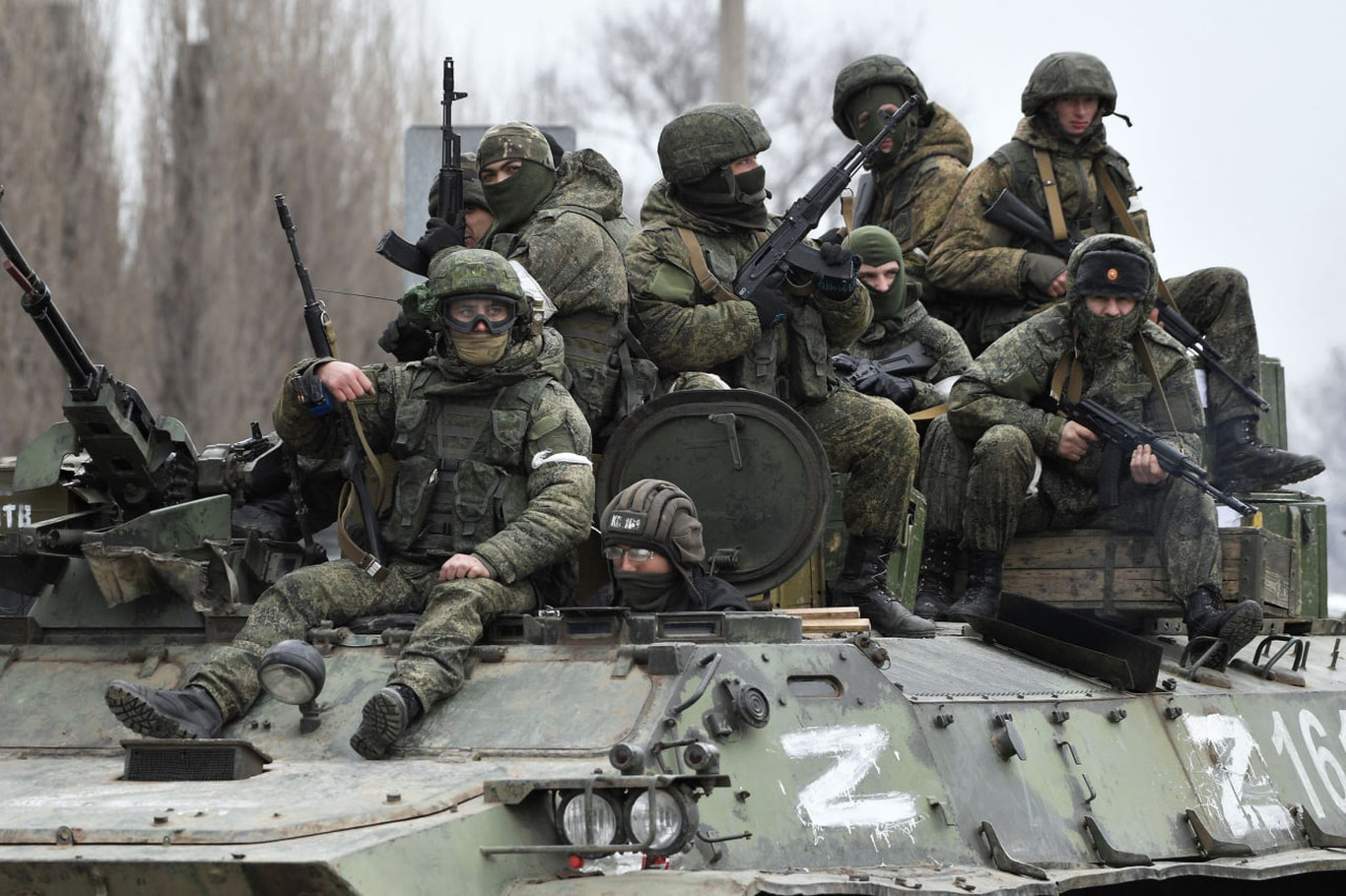 Sankt-Peterburgda “maxsus harbiy amaliyot” taqdiri hal bo‘layotgani aytilmoqda