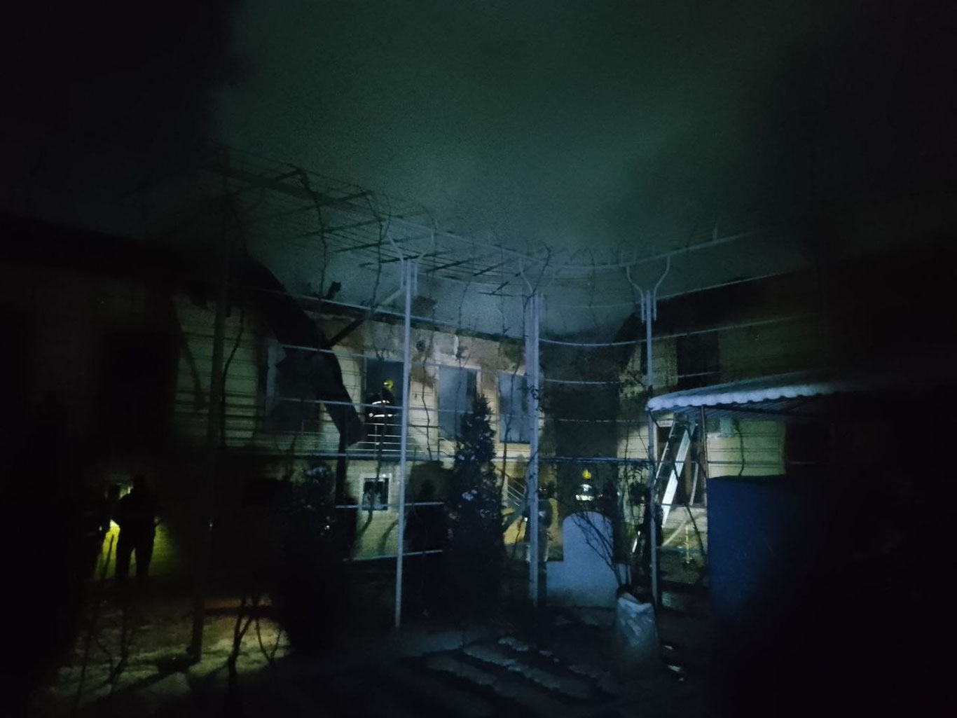 Namanganda 4 ta xonadon yonib ketdi