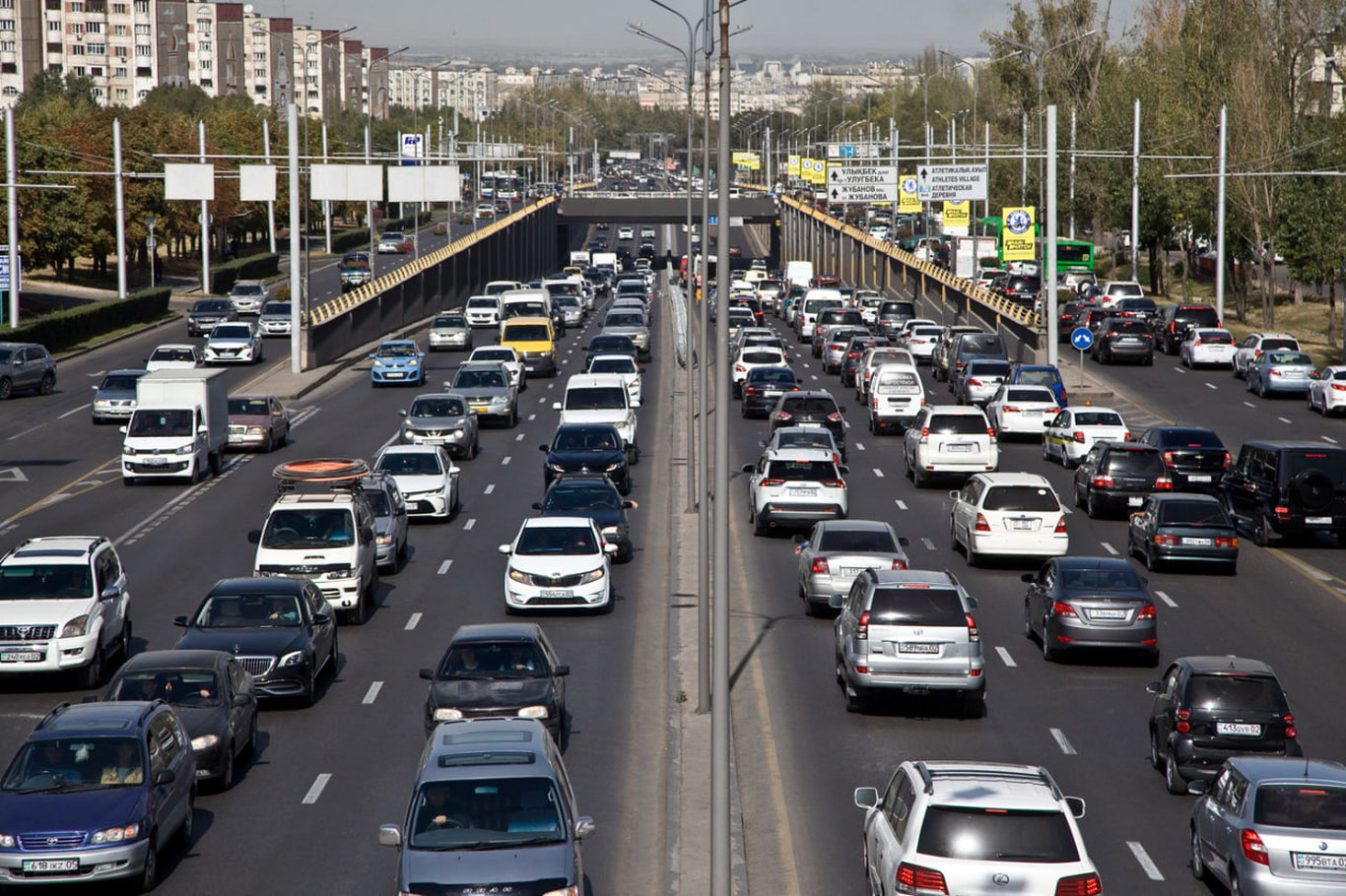 Хориждан олиб келинган тижорий транспорт воситалари рўйхатга олинмайди