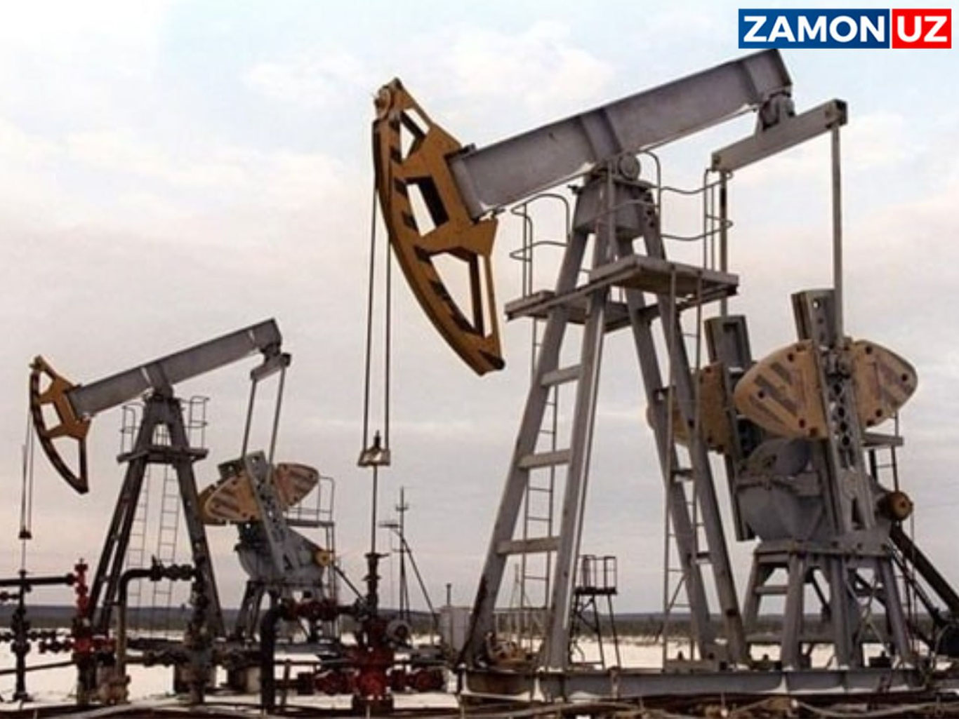 "Sen bo'lmasang boshqasi": Rossiya neftiga yangi xaridor topdi