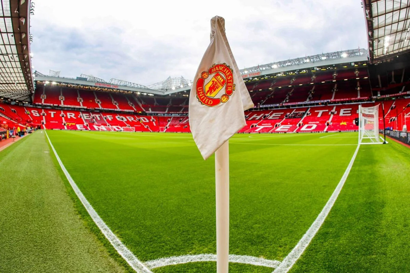 Qatarlik investorlar yaqin kunlarda Manchester klubini sotib olish taklifi bilan chiqishadi
