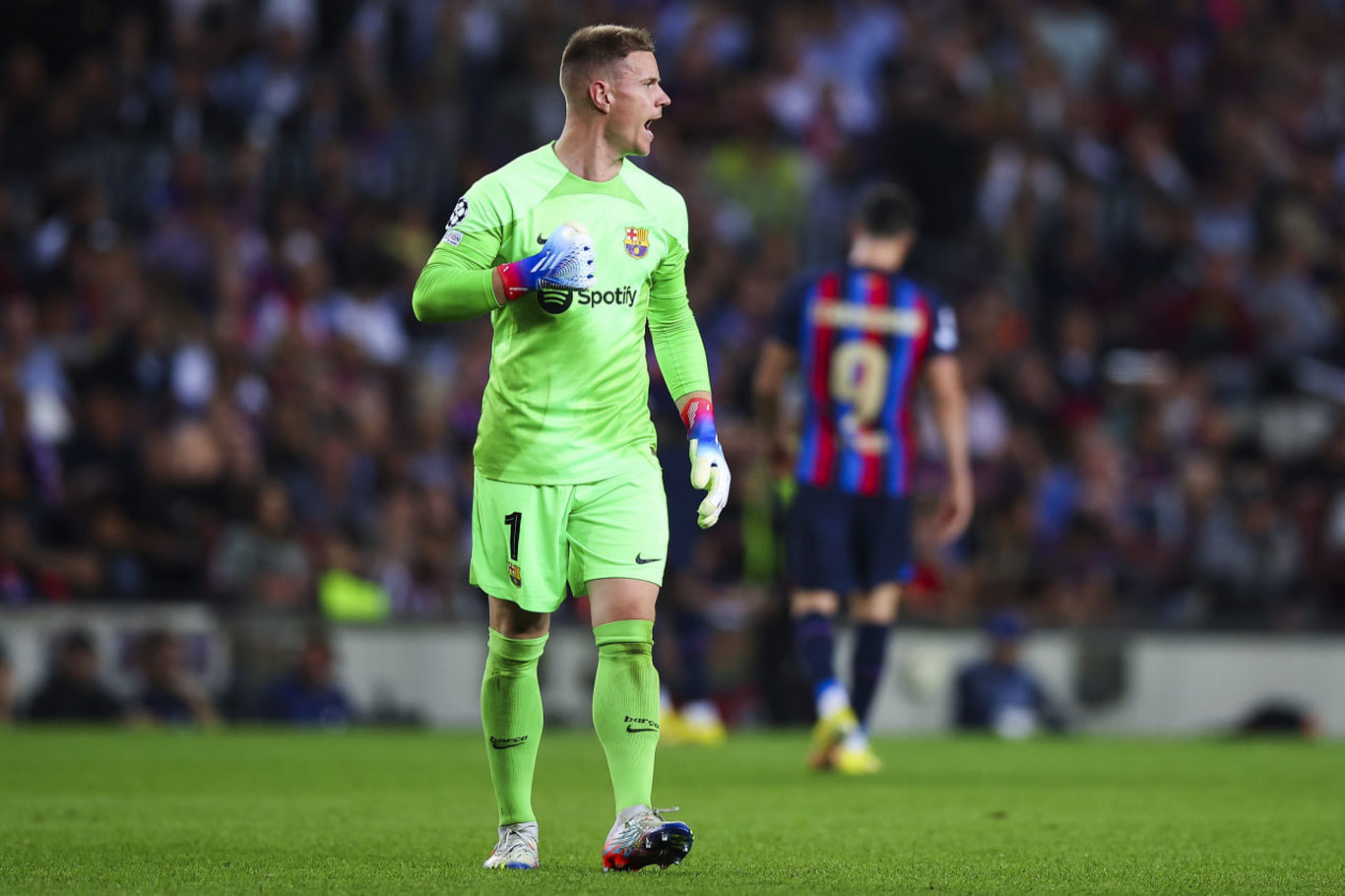 Тер Штеген Касилясга етиб олди