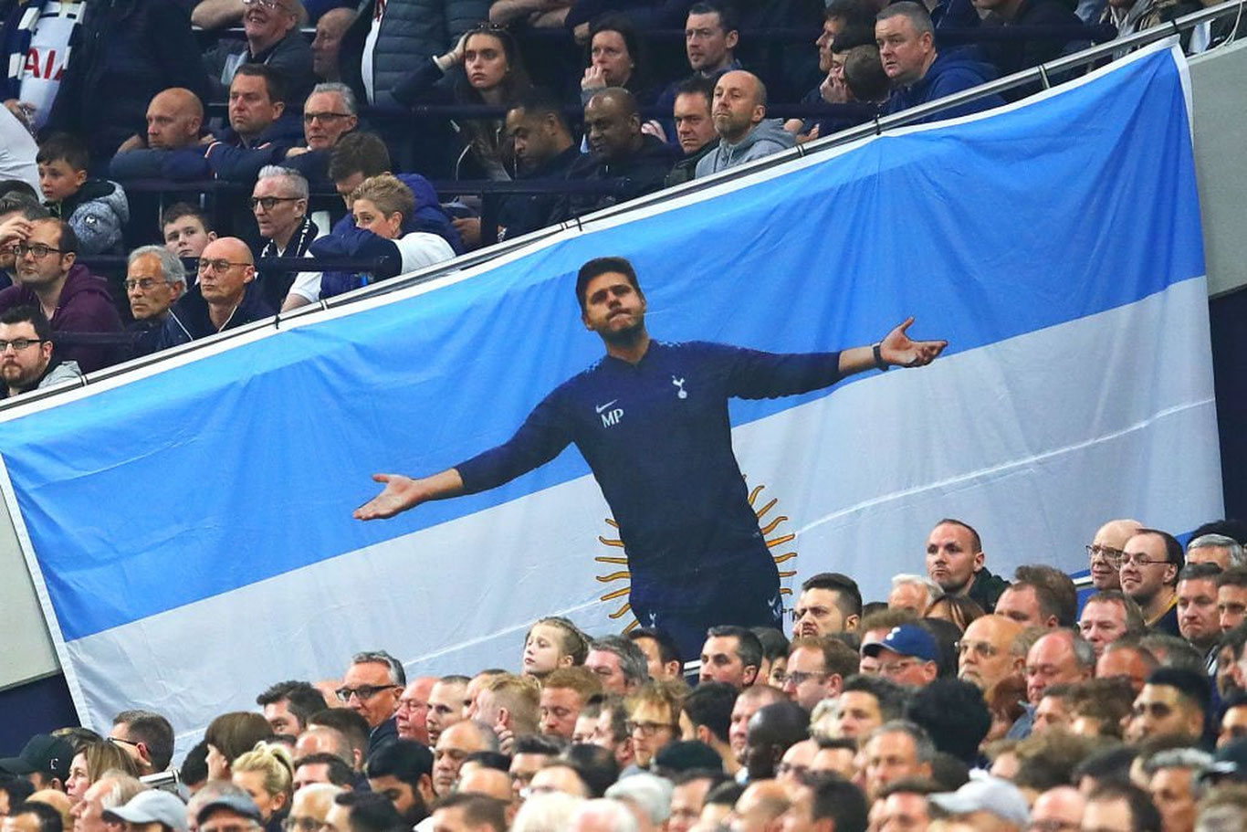 “Tottenhem” futbolchilari sobiq murabbiyni qaytarishni iltimos qilishdi