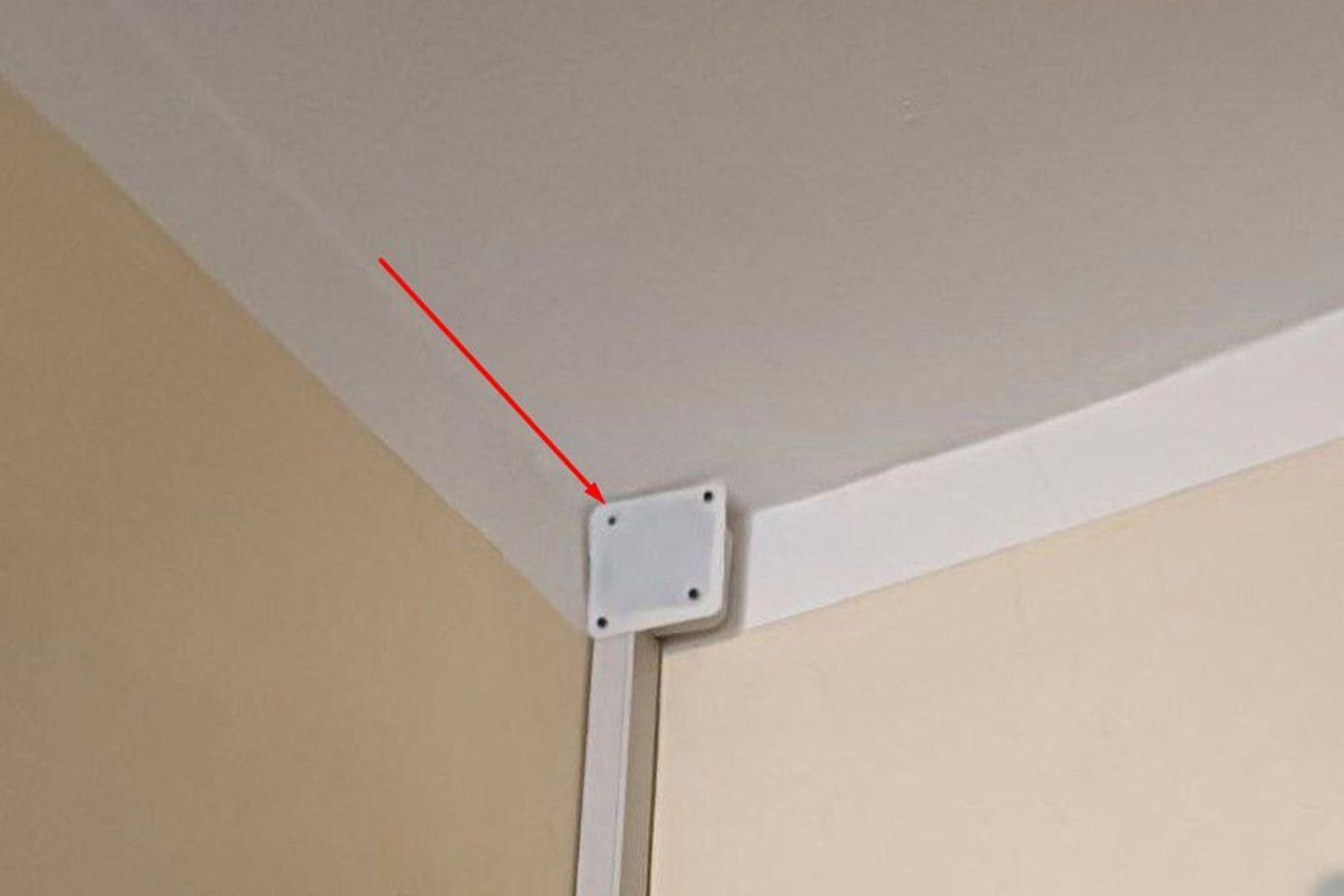 Qo‘qondagi institutda qizlar yotoqxonasiga kamera o‘rnatilishi ortidan 4 kishi ishdan olindi