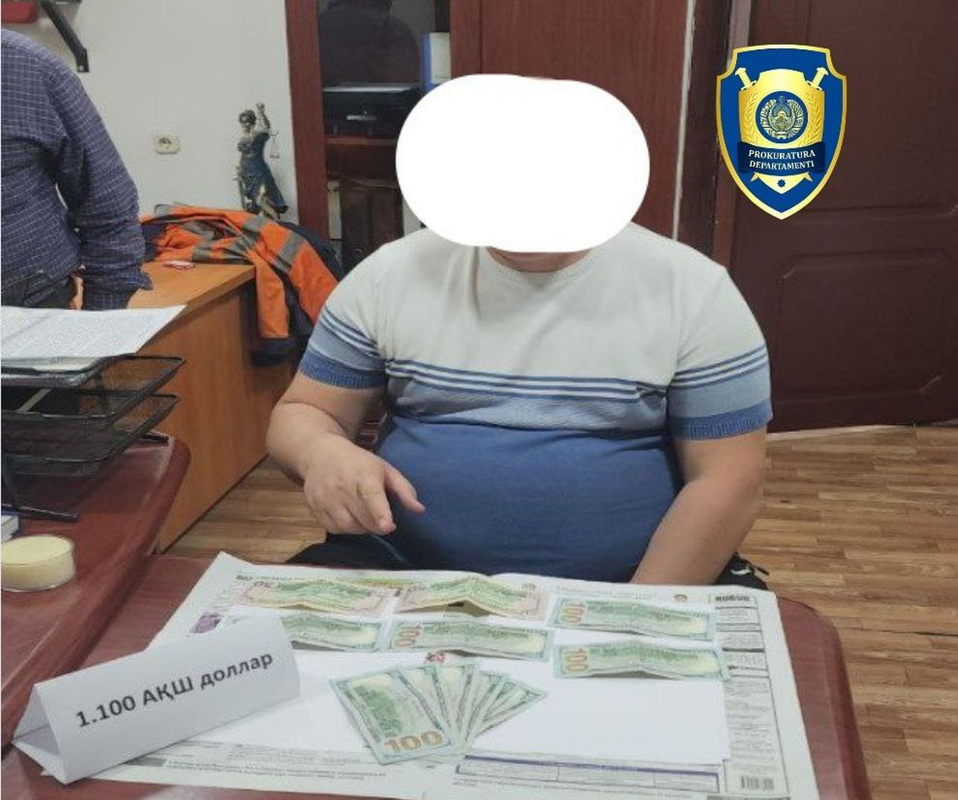 Тошкентда имтиҳонсиз “права” олиб бермоқчи бўлган шахс қўлга тушди