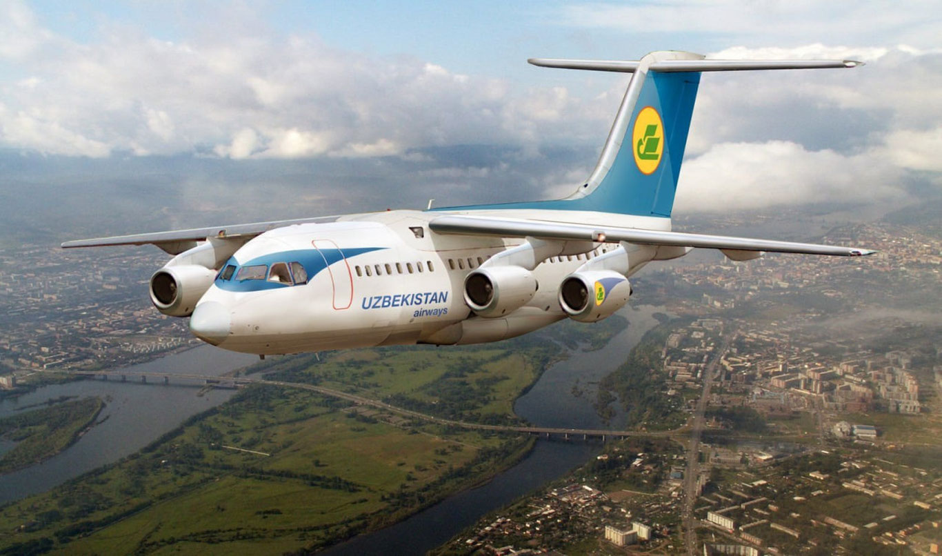 Toshkentdan Dushanbega uchgan samolyot manzilga yetmay, ortga qaytdi