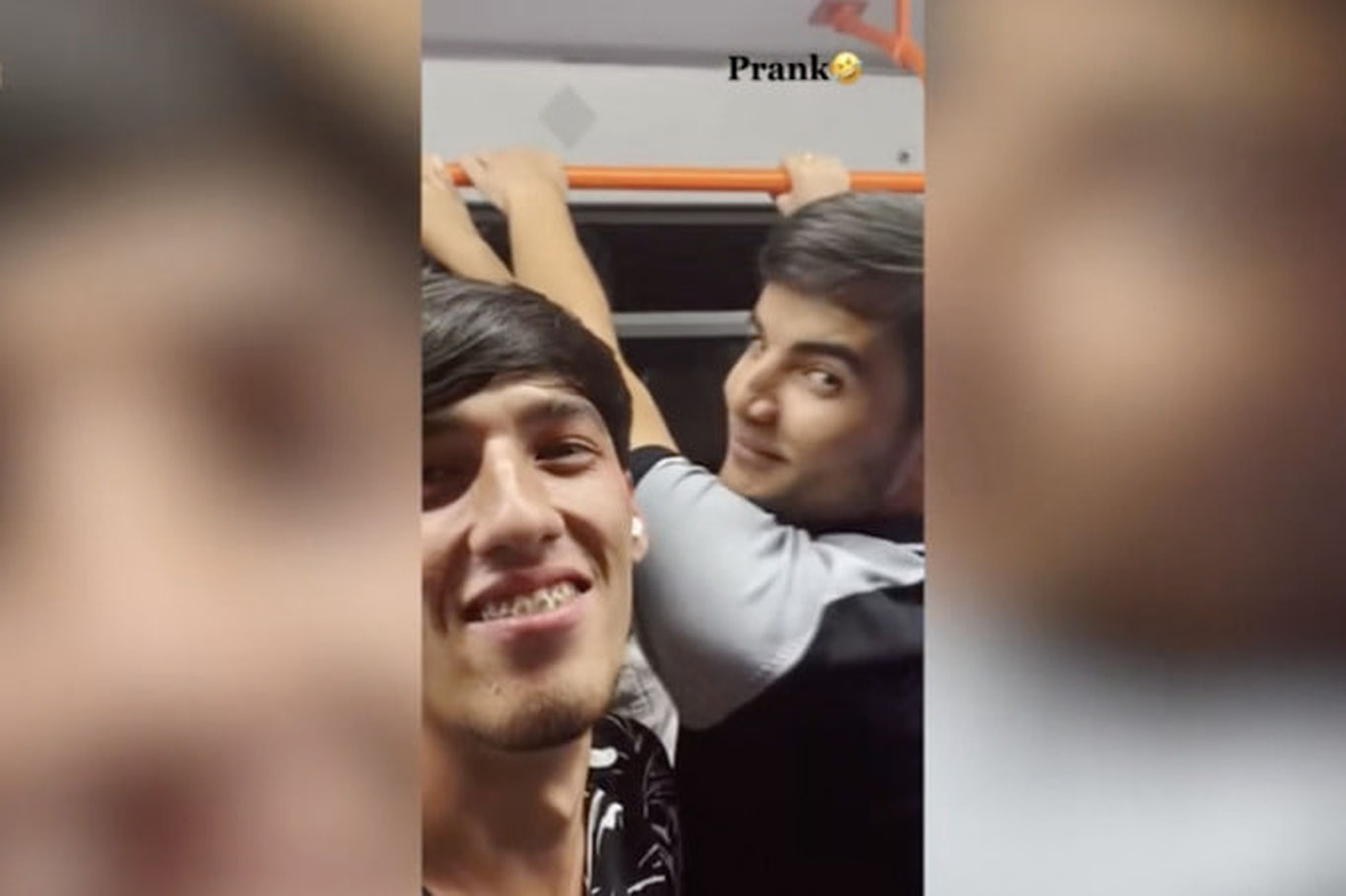 Metro vagonida “prank” video olgan ikki bloger 5 sutkaga qamaldi