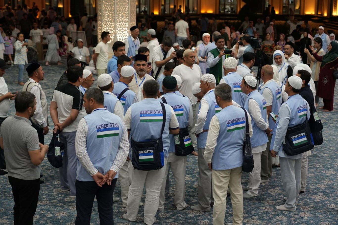 Ziyoratchilarning dastlabki guruhi haj ziyorati uchun jo‘nab ketdi