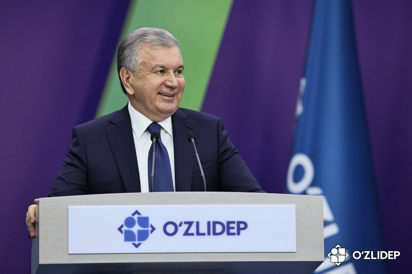 Мактаб ўқитувчиларининг ҳафталик юкламаси камайтирилади