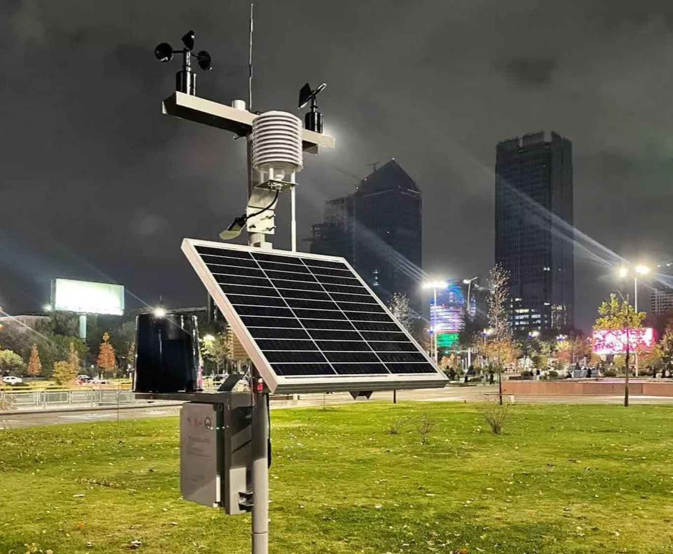 Atmosfera ifloslanishini monitoring qilish uchun kichik stansiyalar o‘rnatiladi