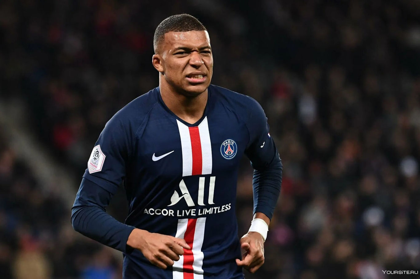 Саудияликлар Мбаппени бир мавсумга сотиб олмоқчи