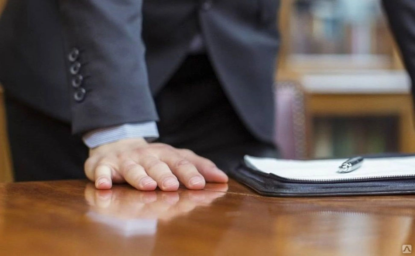 Энди адвокат бўлиш учун 2 йил ишлаш шарт эмас