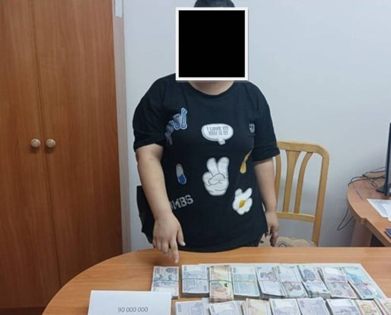 Навоийда бир ёшга тўлмаган фарзандини 90 млн сўмга сотаётган аёл ушланди