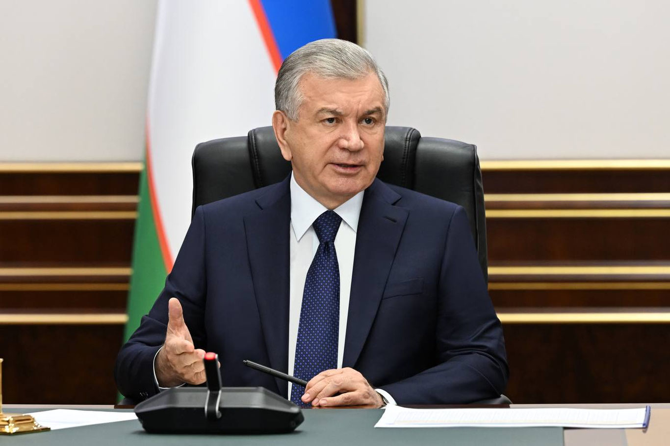 Президент Бухоронинг бандлик дастури билан танишди