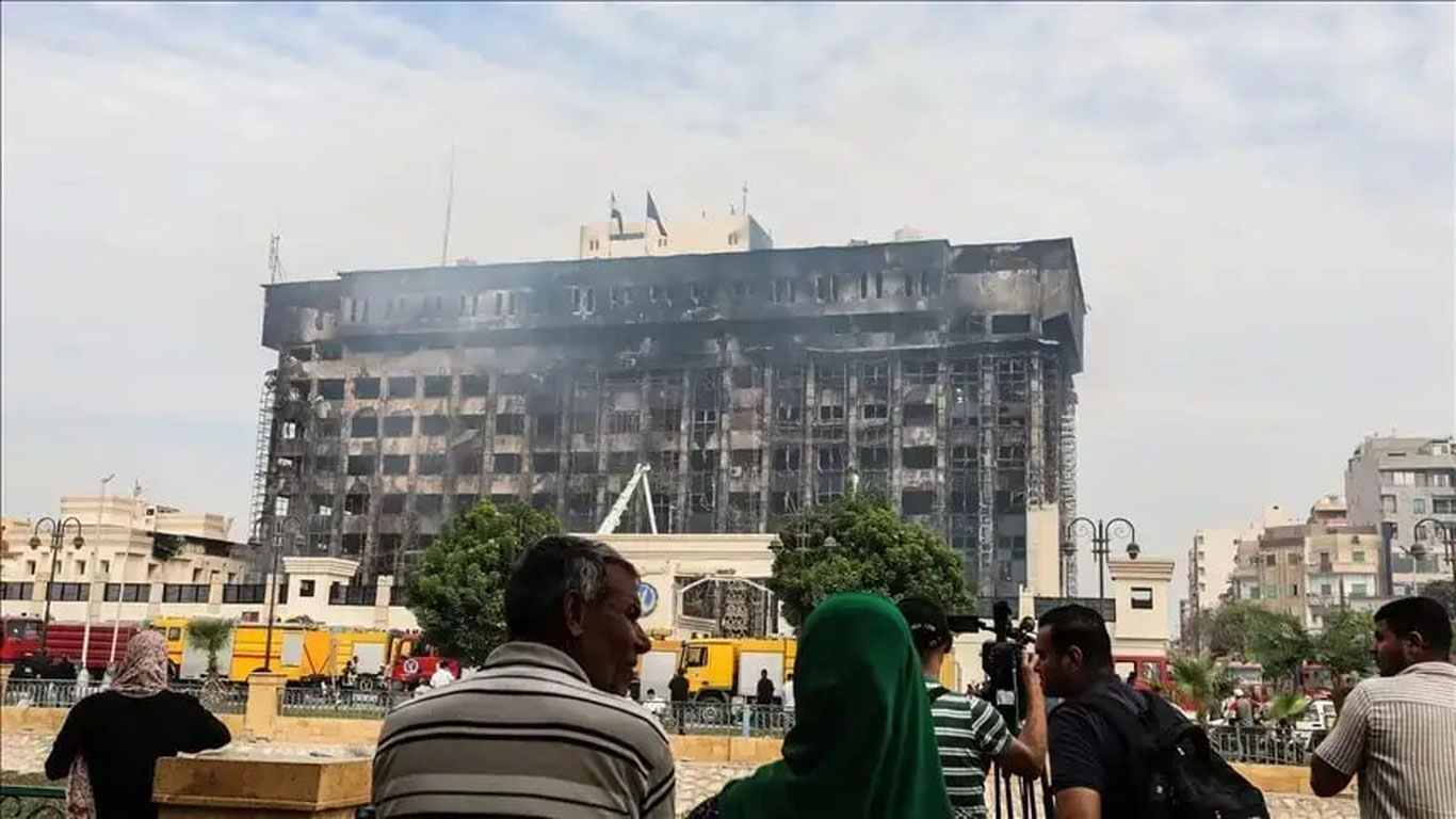 Мисрда полиция бошқармасида ёнғин юз берди