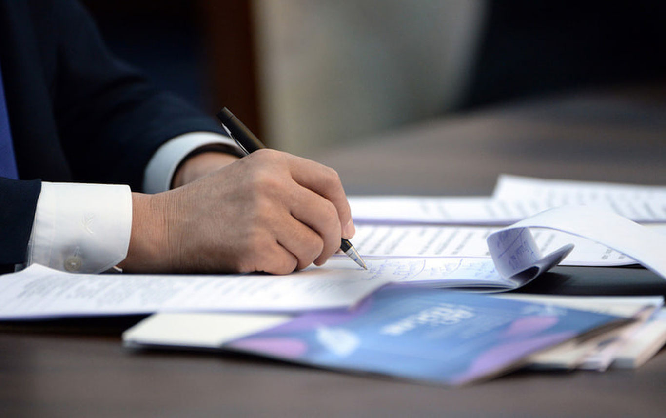 Ўзбекистонда қайси давлат фуқаролик хизматчилари ротация қилинмайди?