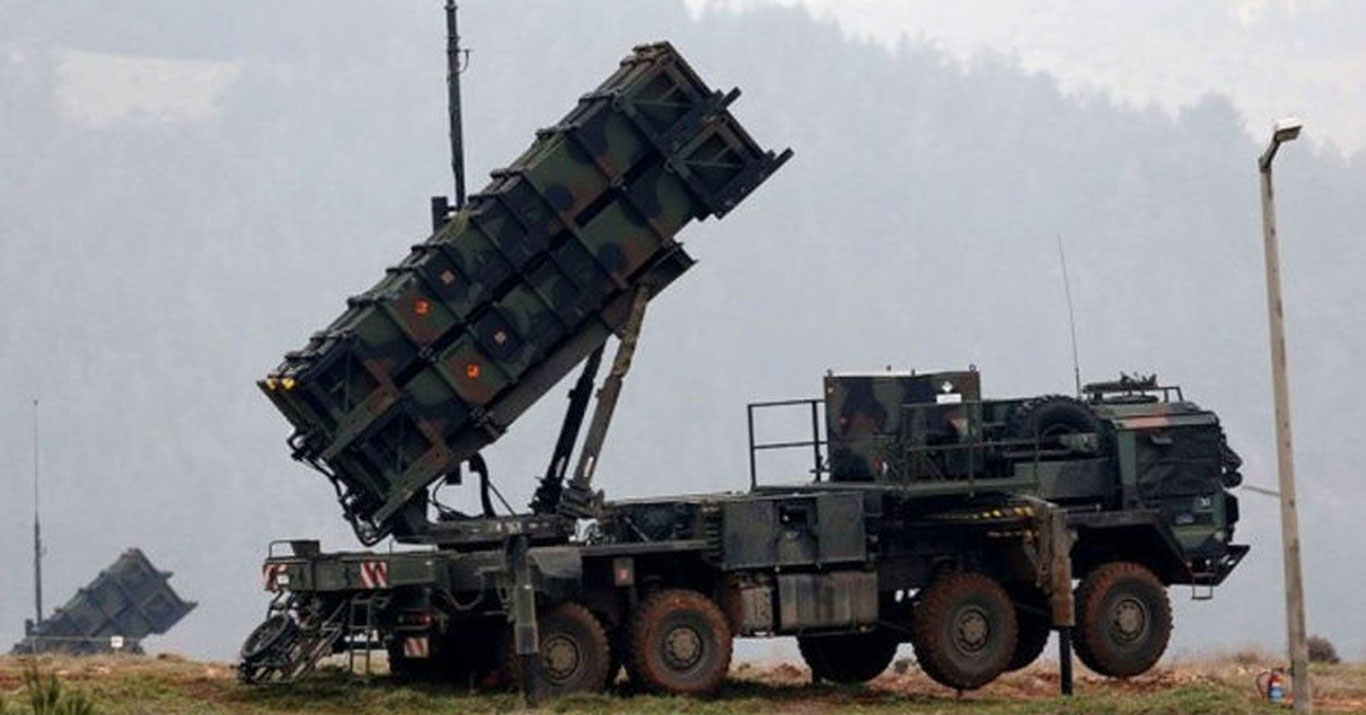 НАТО Руминияга ёрдам қўлини чўзди